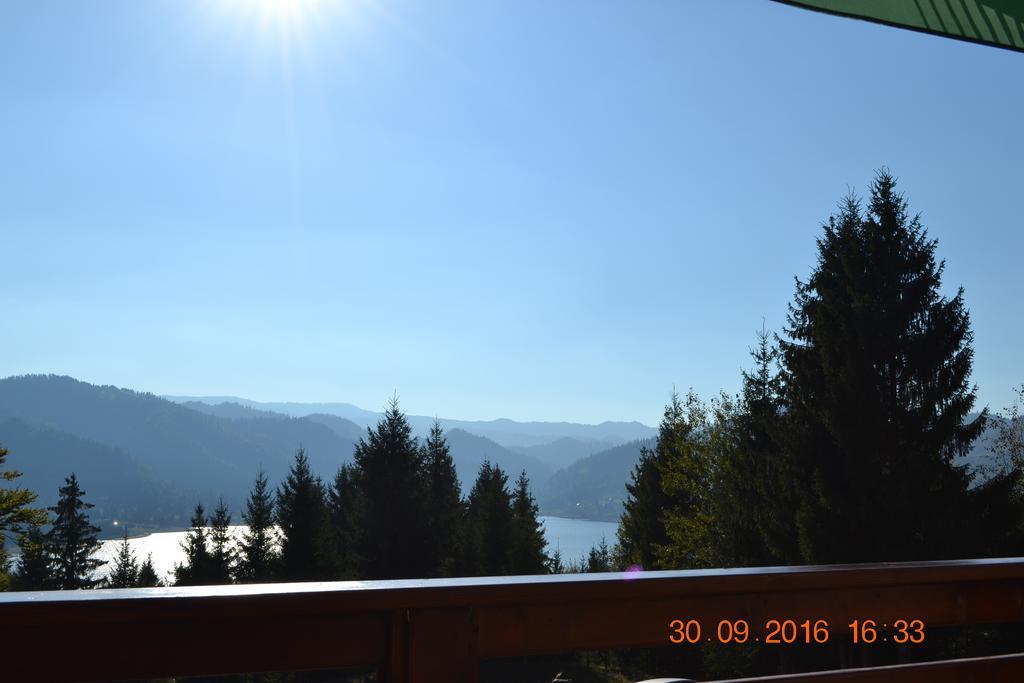 Pensiunea Lac Colibita Hotel Exterior foto